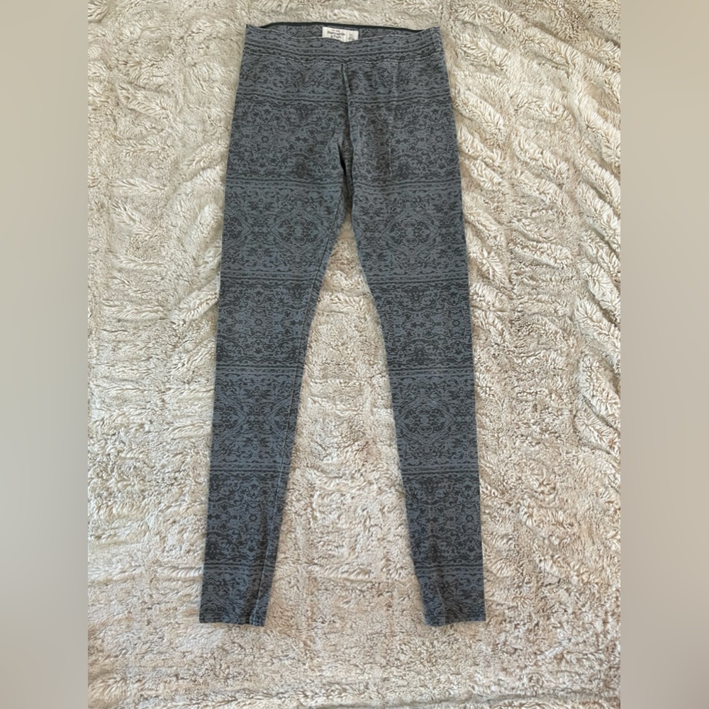 Abercrombie & Fitch New York Leggings XS (3 Pair) - Picture 6 of 6